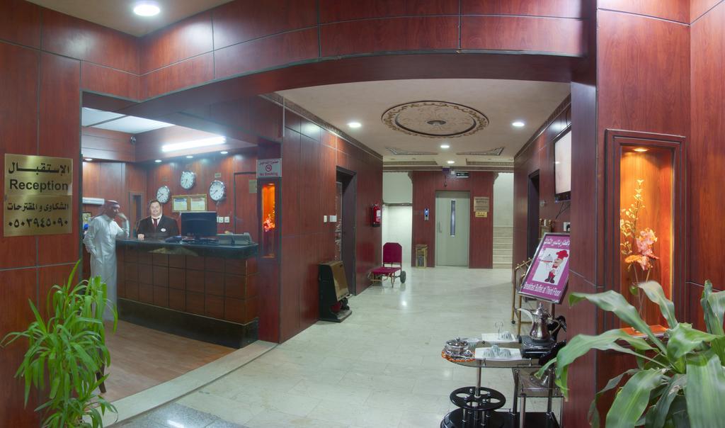 Al Farhan Hotel Suites - Al Salam Riade Exterior foto